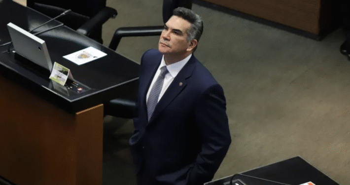Alejandro moreno cuartooscuro